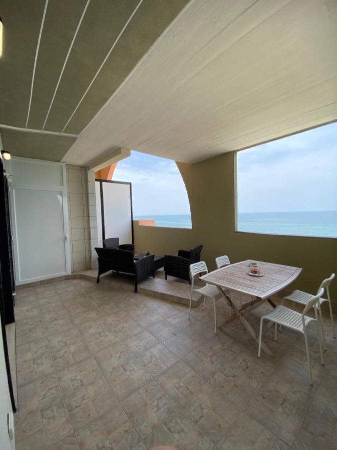 Apartamento Fronte Mare By Apulia